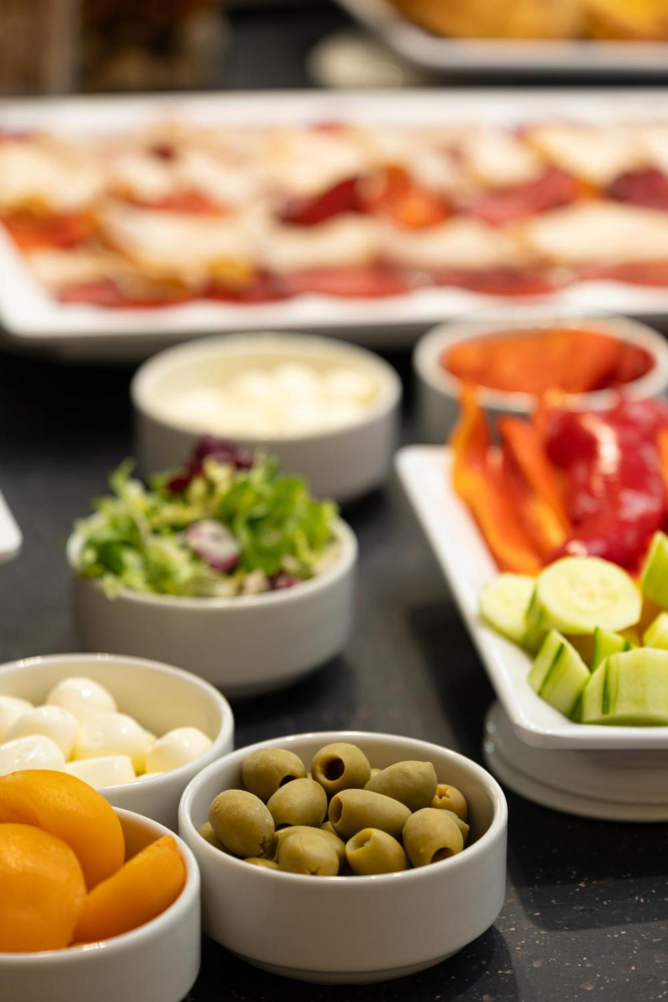 Hampton By Hilton Târgu-Mureş 外观 照片