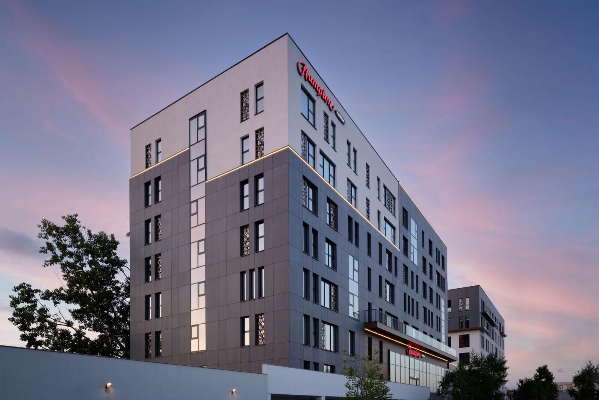 Hampton By Hilton Târgu-Mureş 外观 照片